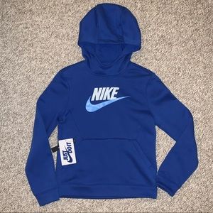NWT Boys Nike Sweatshirt/hoodie